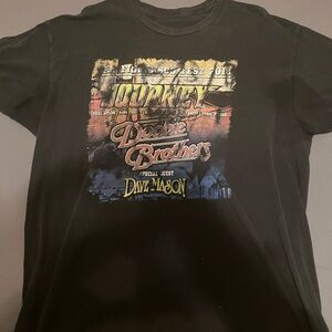 Vintage Dobbie Brothers Concert Tshirt